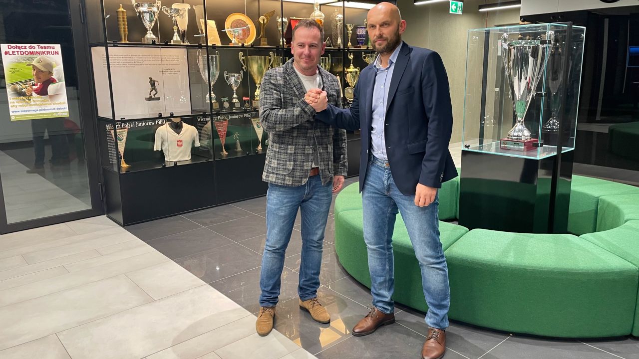 Marek Gołębiewski i Radosław Kucharski: trener i dyrektor sportowy Legii Warszawa (fot: TVP)