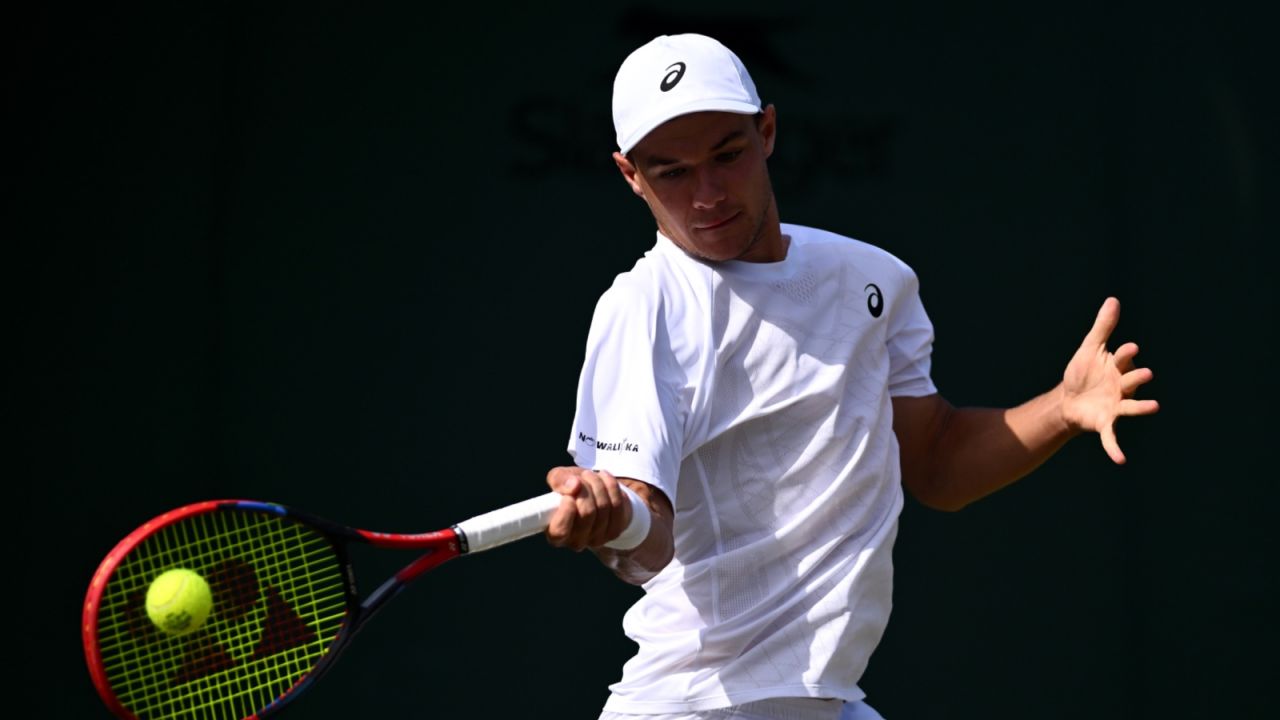 Kamil Majchrzak powalczy o ćwierćfinał Wimbledonu (fot. Getty).