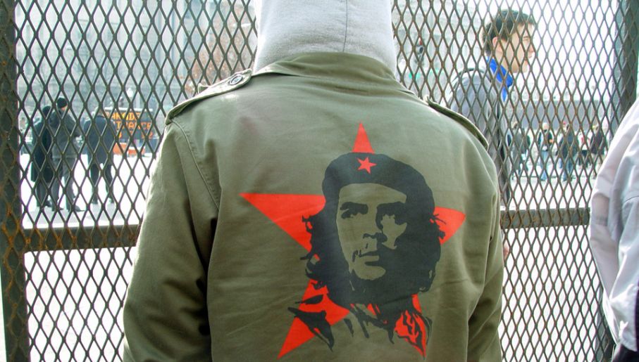 Che jest idolem m.in. alterglobalistów (fot. Jonathan McIntosh)