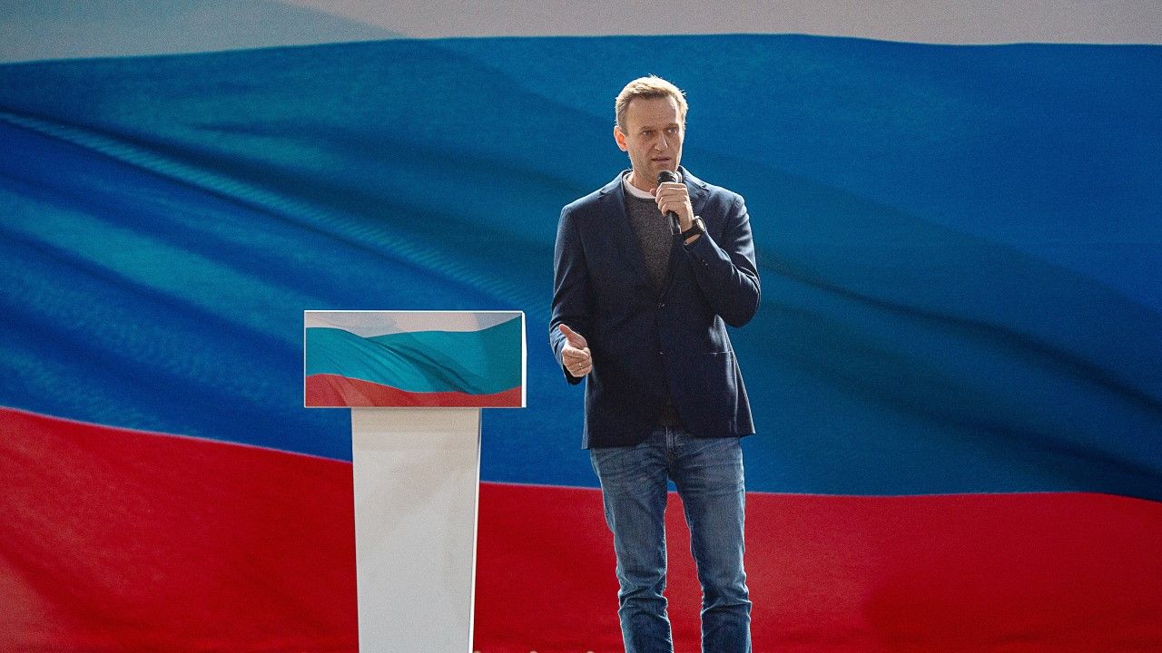 Opozycjonista wypowiada się na kongresie swojej niezarejestrowanej partii „Rosja przyszłości” (fot. Dmitry Serebryakov\TASS via Getty Images) Opozycjonista wypowiada się na kongresie swojej niezarejestrowanej partii „Rosja przyszłości” (fot. Dmitry Serebryakov\TASS via Getty Images)