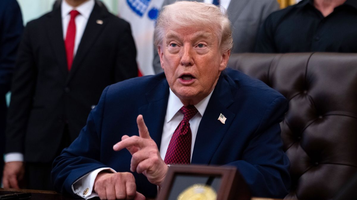 Trump threatens new attacks on Iran if it doesn't accept deal