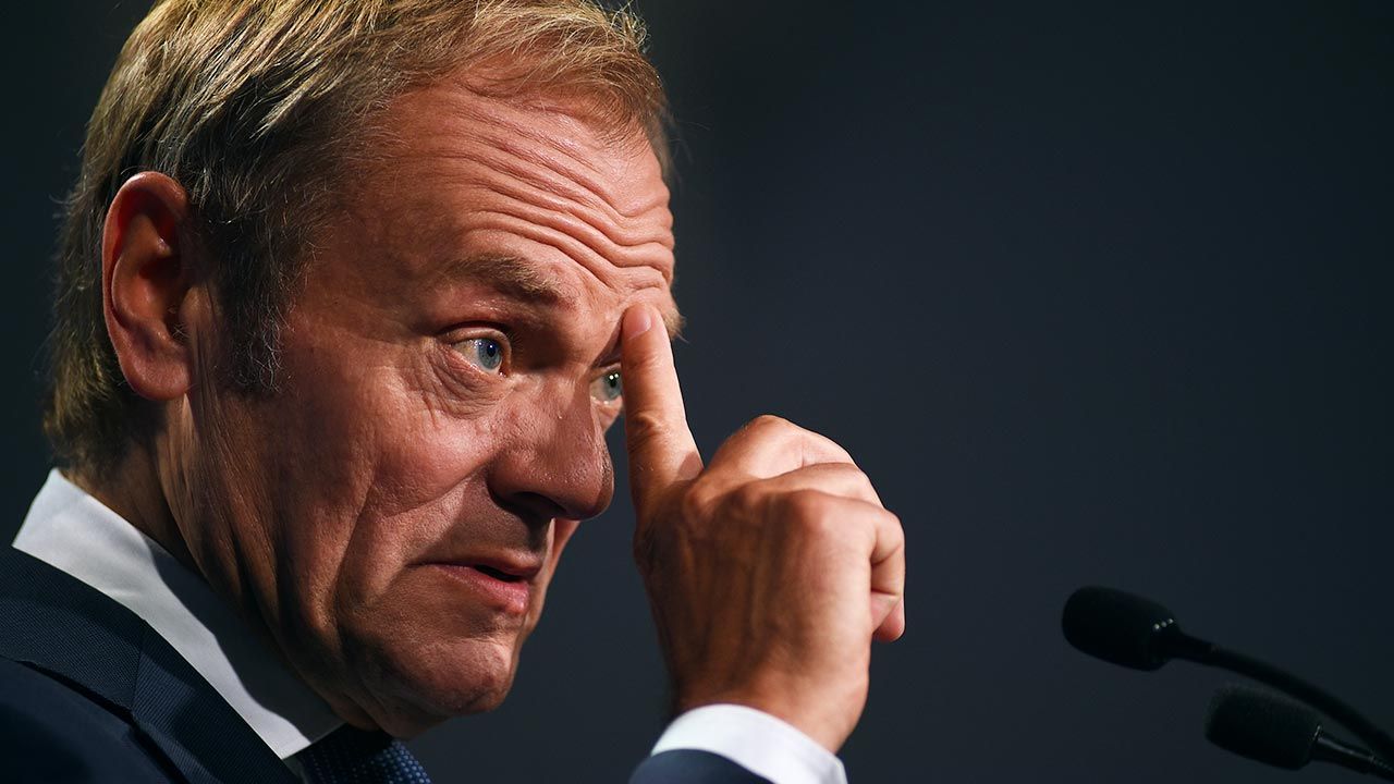 Tusk nie odnosi się do Marawieckiego w swoim wystąpieniach (fot. Forum/Adam Chelstowski) Tusk nie odnosi się do Marawieckiego w swoim wystąpieniach (fot. Forum/Adam Chelstowski)
