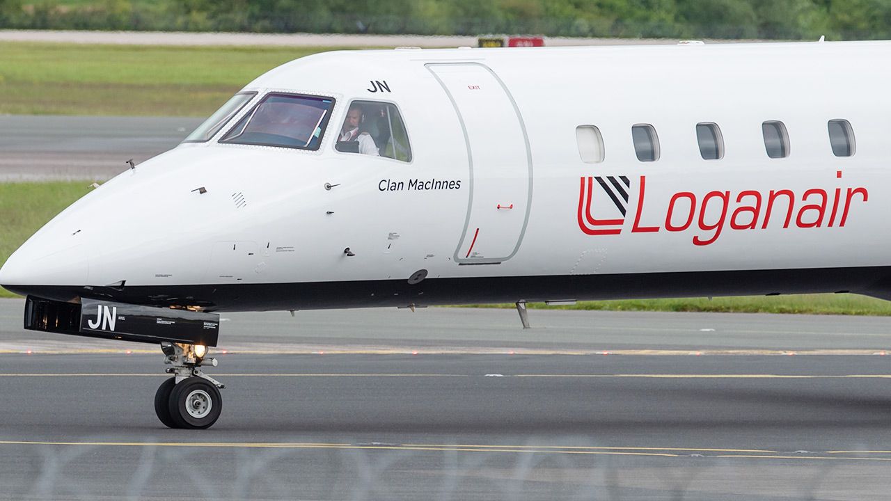 Trzy samoloty Loganair przewiozły na Orkadach w 2020 r. 21 tys. pasażerów (fot. Shutterstock) Trzy samoloty Loganair przewiozły na Orkadach w 2020 r. 21 tys. pasażerów (fot. Shutterstock)