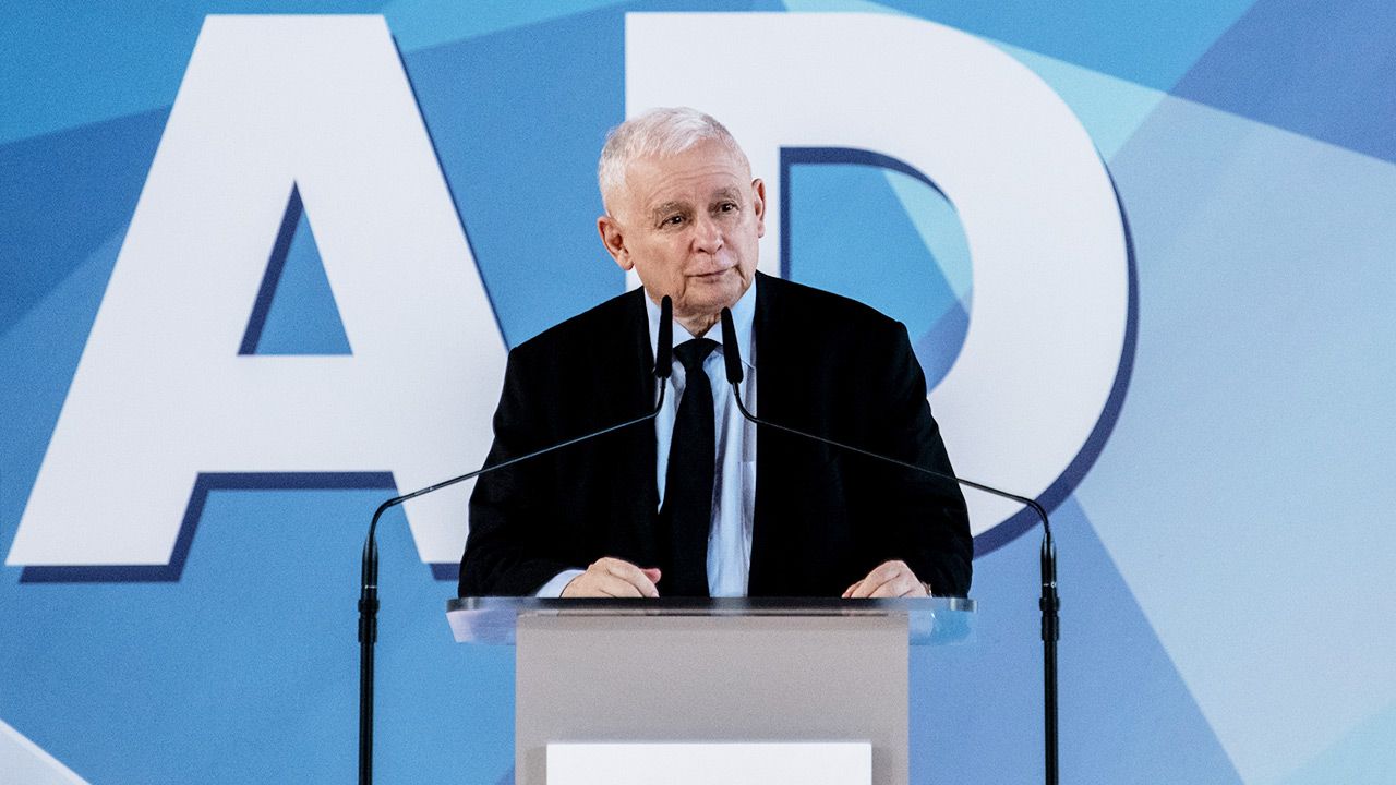 Jarosław Kaczyński mówił m.in. promocji Polskiego Ładu (fot. Forum/Michal Kosc) Jarosław Kaczyński mówił m.in. promocji Polskiego Ładu (fot. Forum/Michal Kosc)
