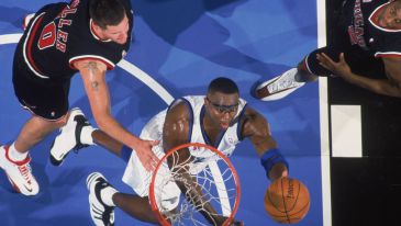 Horace Grant znany był z gry w charakterystycznych okularach (fot. Gettyimages)
