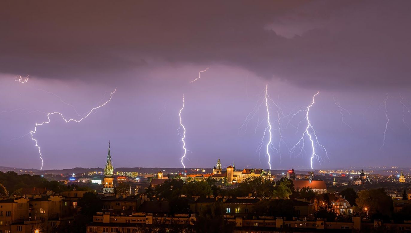 Prognoza pogody na wtorek; niebezpieczne burze na południu (fot. Shutterstock/marcin_sroka)
