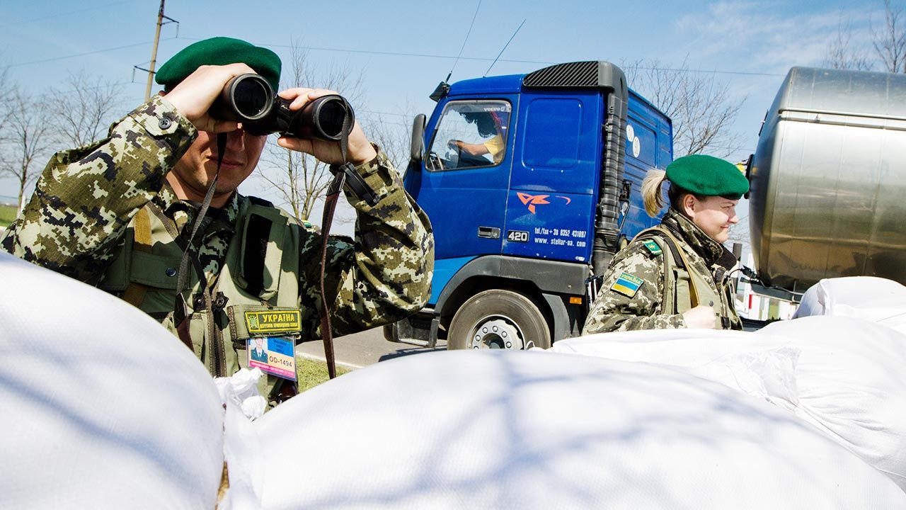 Ukraińska służba celna (fot. Sergii Kharchenko/NurPhoto/Corbis via Getty Images)