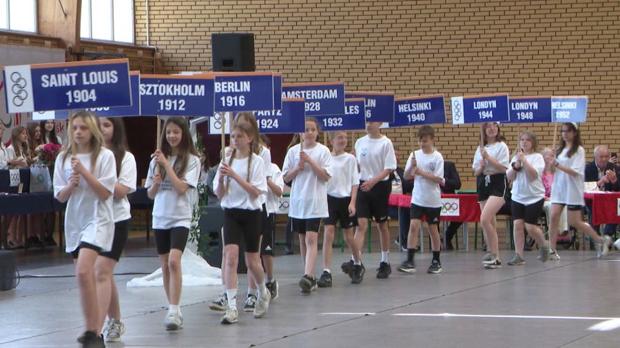 Flaga, znicz i przysięga. Inauguracja Dni Olimpijczyka w Dębnie 