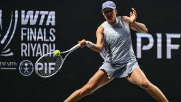 Iga Świątek gra o drugie zwycięstwo w turnieju WTA Finals (fot. Getty Images) WTA Finals 2025 – wyniki, tabele i terminarz. Na którym miejscu Iga Światek? (fot. Getty Images)