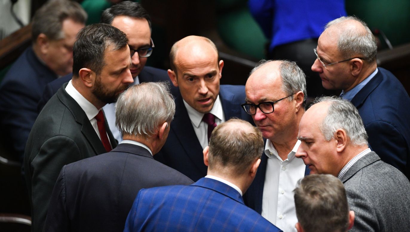 Liderzy opozycji w Sejmie (fot. PAP/Radek Pietruszka)
