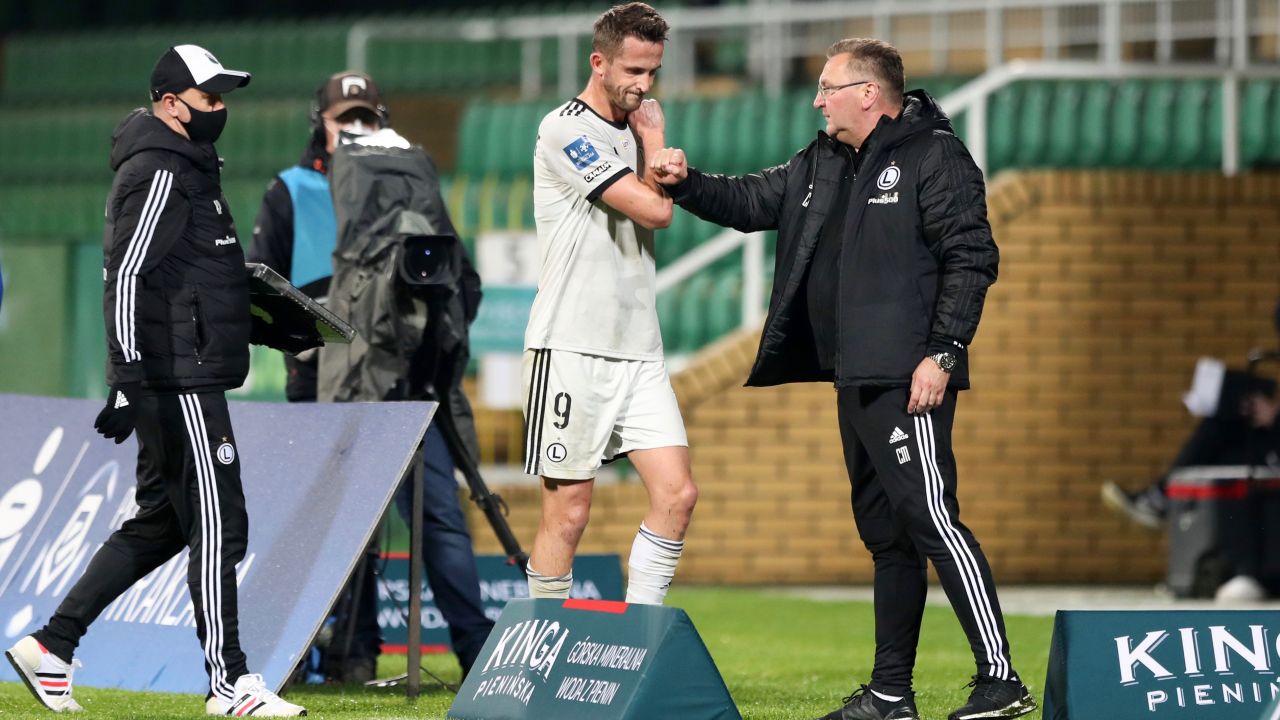 PKO Ekstraklasa: Co ze zdrowie Pekharta i Lewczuka. Michniewicz i Latawiec o stanie piłkarzy