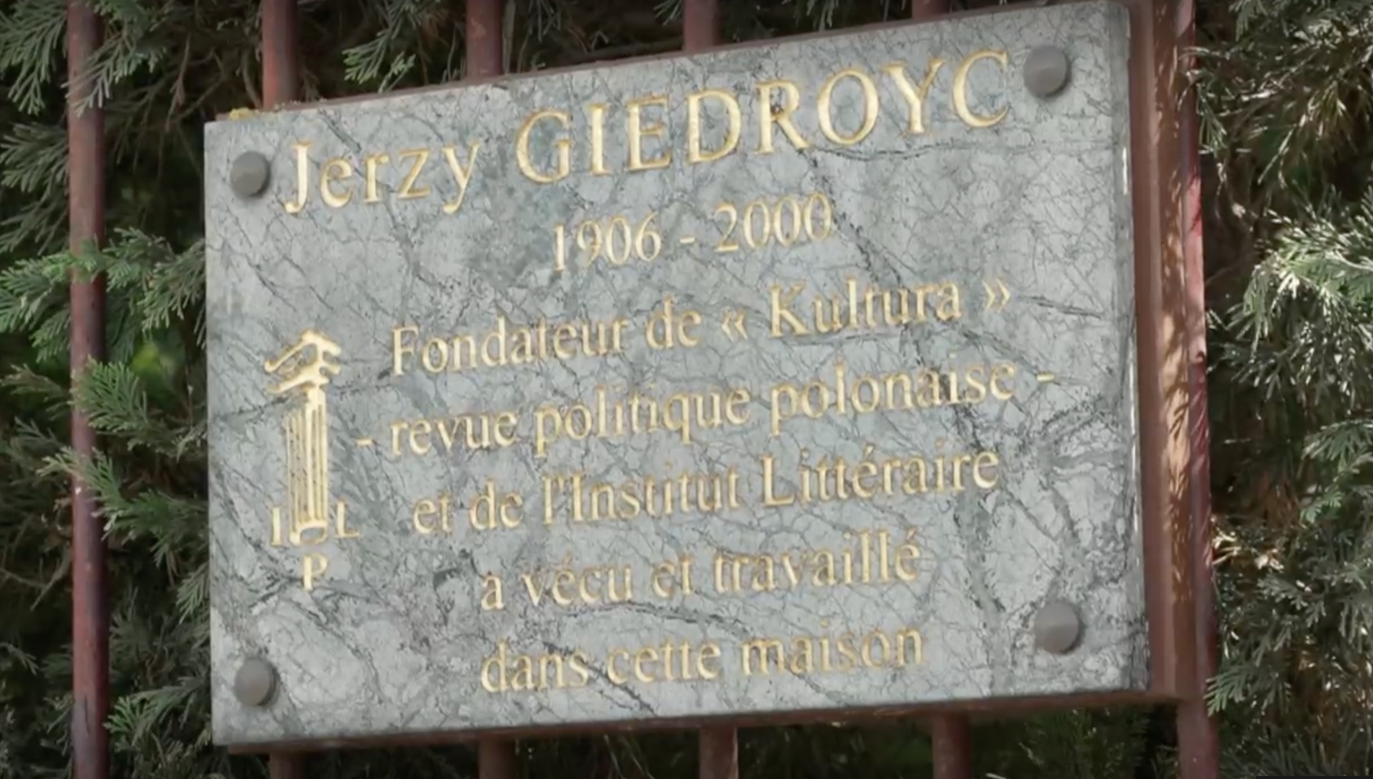 Revolving around Jerzy Giedroyc and the Institute, the “Kultura, Giedroyc and Others” documentary was directed by Tadeusza Śmiarowskiego. Photo: TVP World