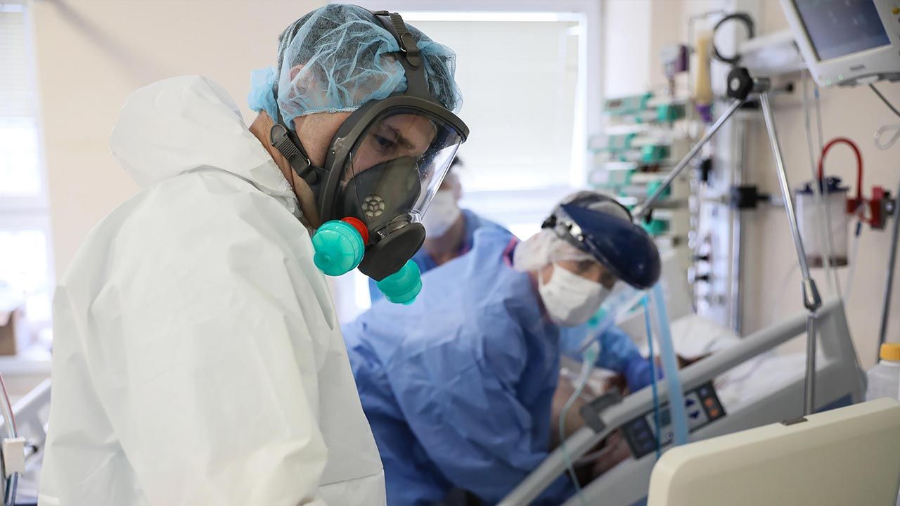 Raport o epidemii koronawirusa w Polsce (fot. PAP/Leszek Szymański) Raport o epidemii koronawirusa w Polsce (fot. PAP/Leszek Szymański)
