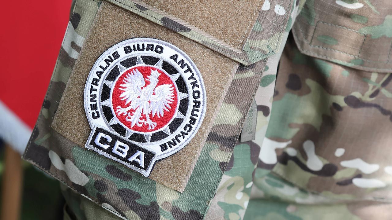 Kolejne zatrzymania CBA (fot. PAP/Wojciech Olkuśnik) Kolejne zatrzymania CBA (fot. PAP/Wojciech Olkuśnik)
