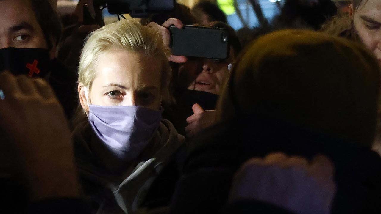 W Rosji trwają demonstracje po zatrzymaniu jej męża (fot. Valery Sharifulin\TASS via Getty Images) W Rosji trwają demonstracje po zatrzymaniu jej męża (fot. Valery Sharifulin\TASS via Getty Images)