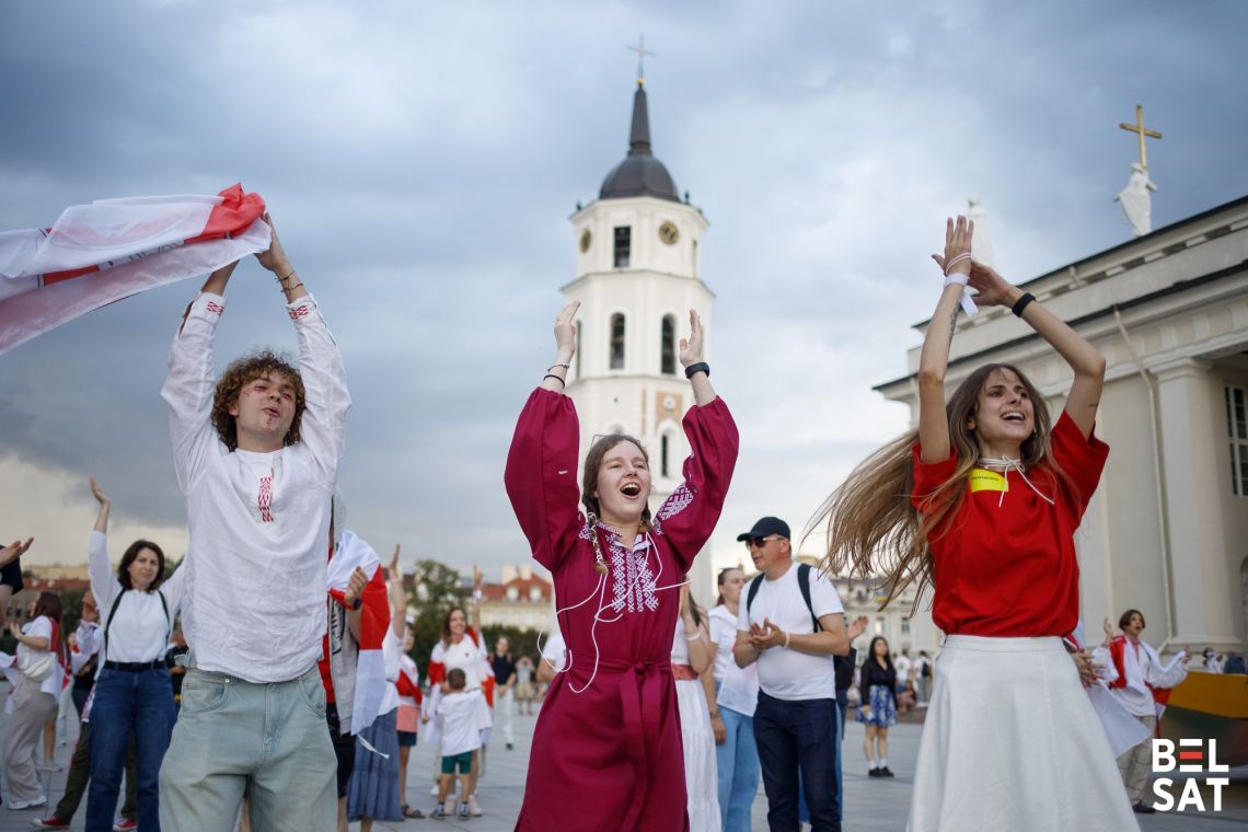 Акцыя, прысвечаная гадавіне выбараў у Беларусі, прайшла ў Вільні, Літва.