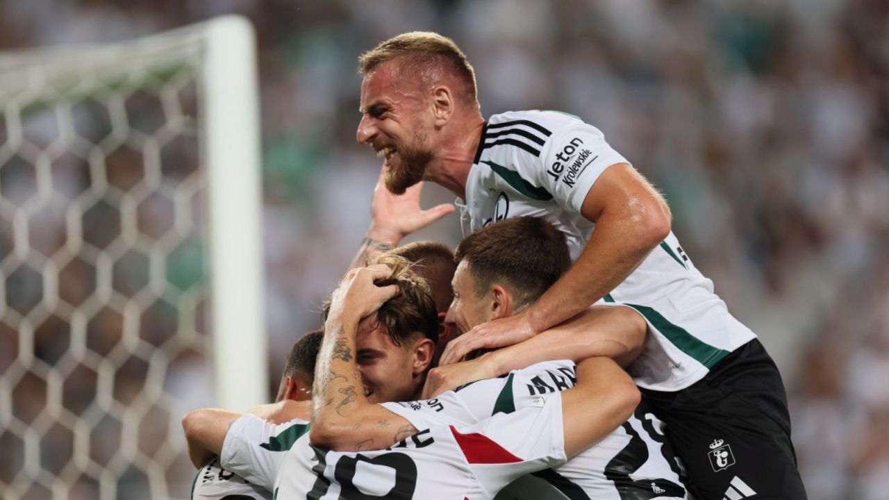 Legia Warszawa rozpoczęła sezon w PKO BP Ekstraklasie od wygranej 2:0 z Zagłębiem Lubin (fot: PAP)
