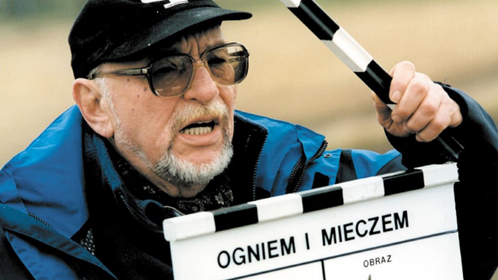 Jerzy Hoffman na planie „Ogniem i mieczem” (fot. Zenon Żyburtowicz/ PAT/ TVP).