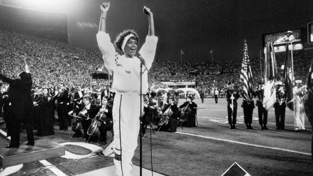 Whitney Houston sprzedała ponad 200 milionów płyt na całym świecie. Fot. Michael Zagaris/Getty Images