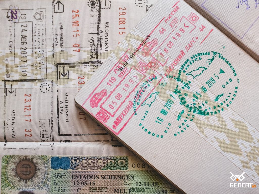 Пашпарт грамадзяніна Рэспублікі Беларусь. Менск, Беларусь. 16 ліпеня 2021 года. (Фота: Белсат)