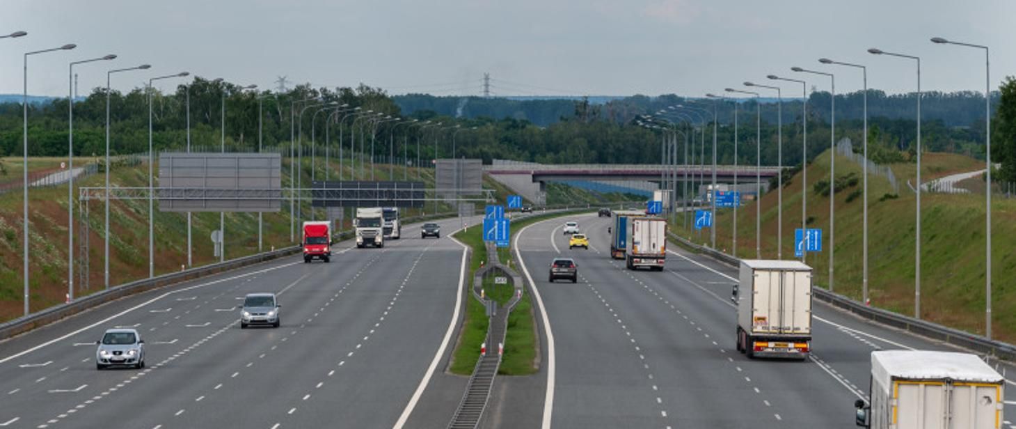 Ruch na autostradzie w Polsce (fot. GDDKiA)