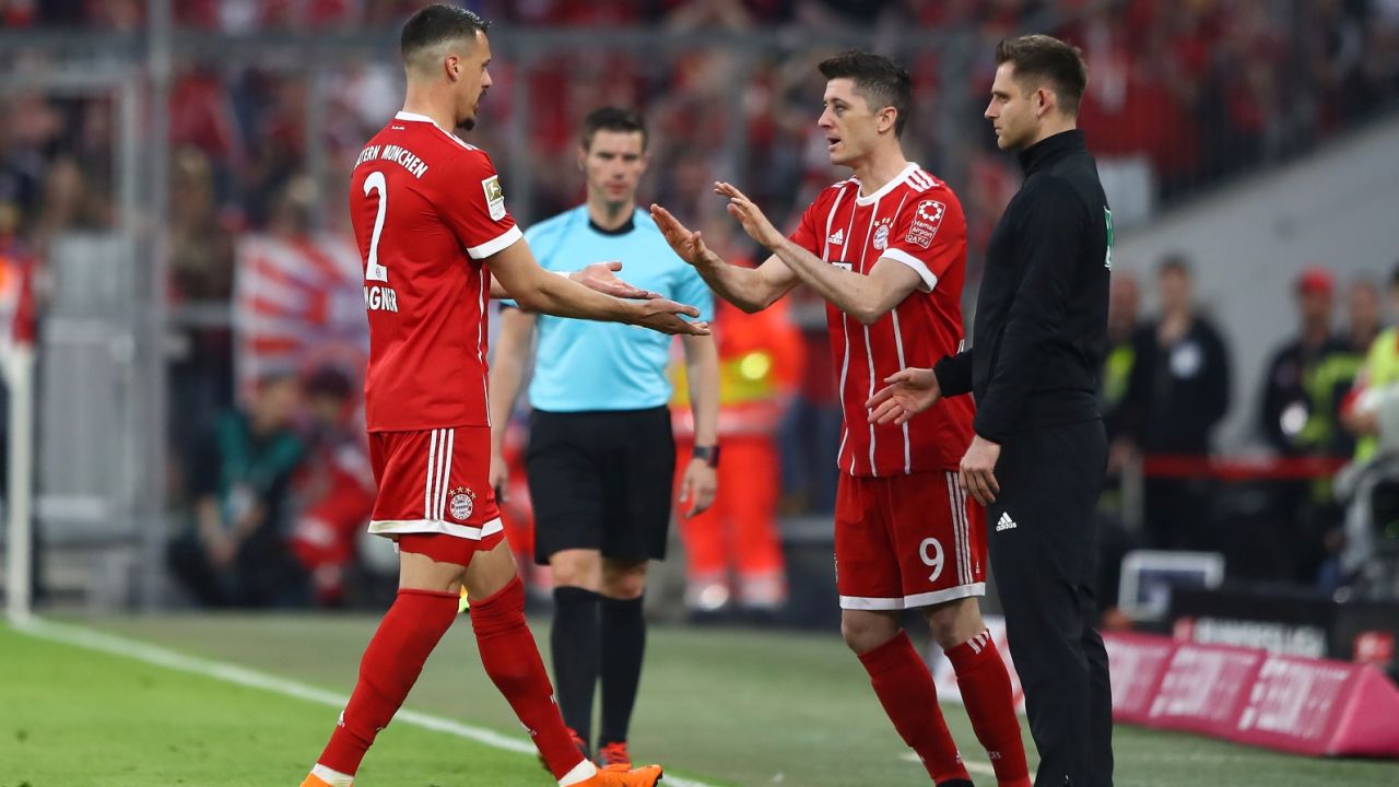 Sandro Wagner i Robert Lewandowski (fot. Getty Images)