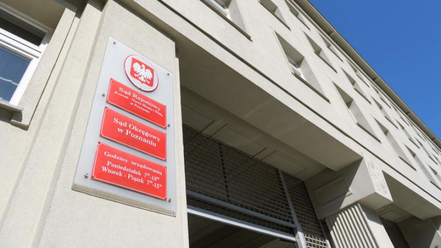 Poznańscy sędziowie wstrzymują opiniowanie kandydatów na sędziów wskazanych przez KRS (fot. PAP/Jakub Kaczmarczyk)