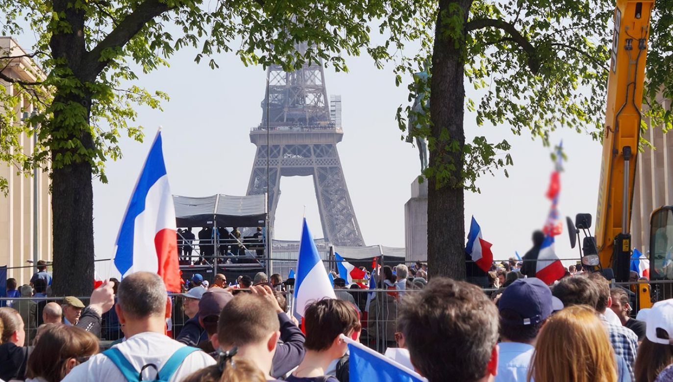 Francuzi chcą lepiej zarabiać (fot. Shutterstock)
