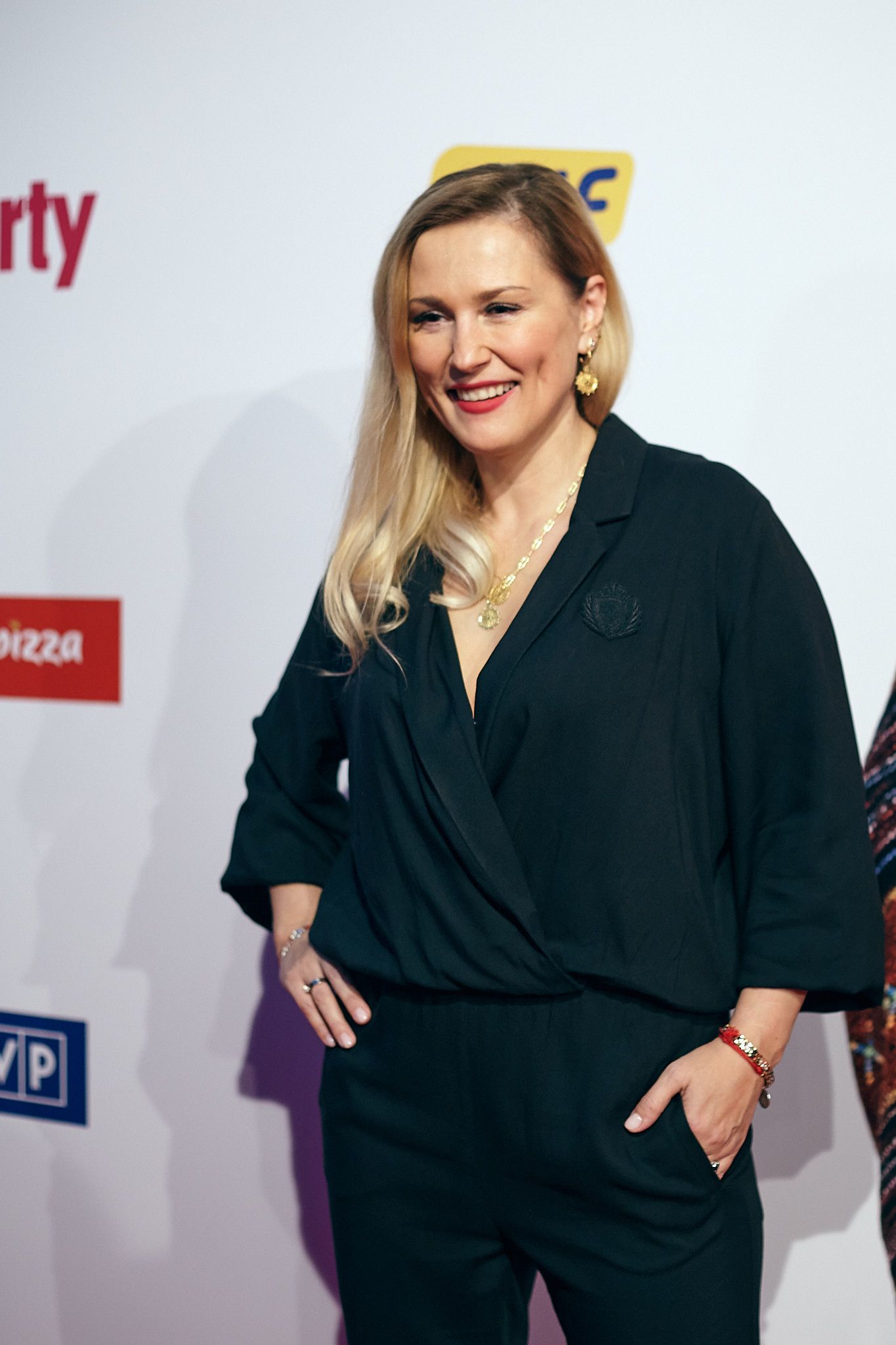 Fot. Ewa Kalinowska/Sylwia Juszczak na premierze filmu "Miłość jest blisko"
