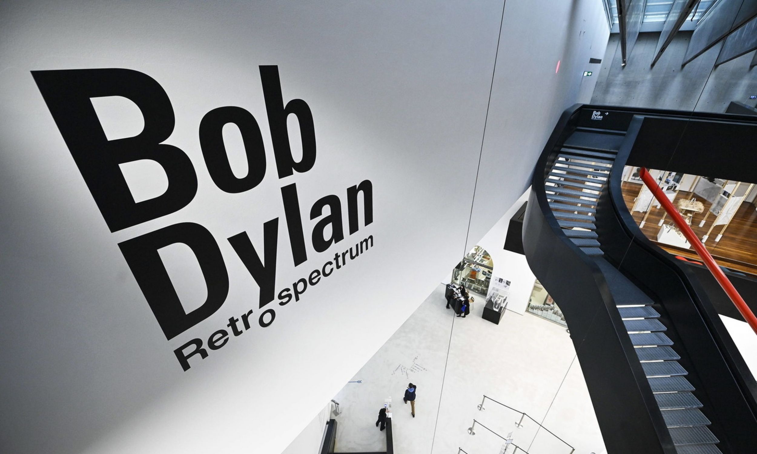 Boba Dylana szczególnie cieszy umieszczenie wystawy w MAXXI. Fot. Riccardo Antimian/EPA/PAP. 
