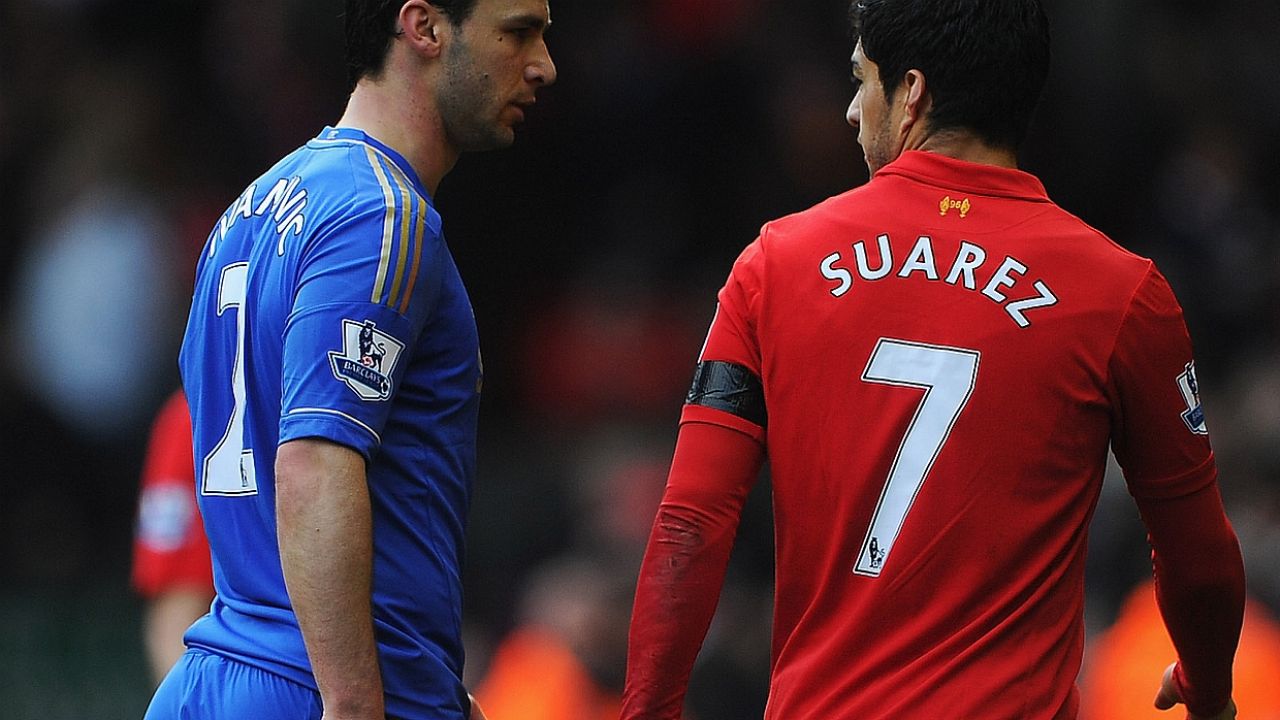 Branislav Ivanović i Luis Suarez (fot. Getty Images)
