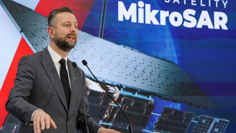 Szef MON Władysław Kosiniak-Kamysz (fot. PAP/Paweł Supernak)