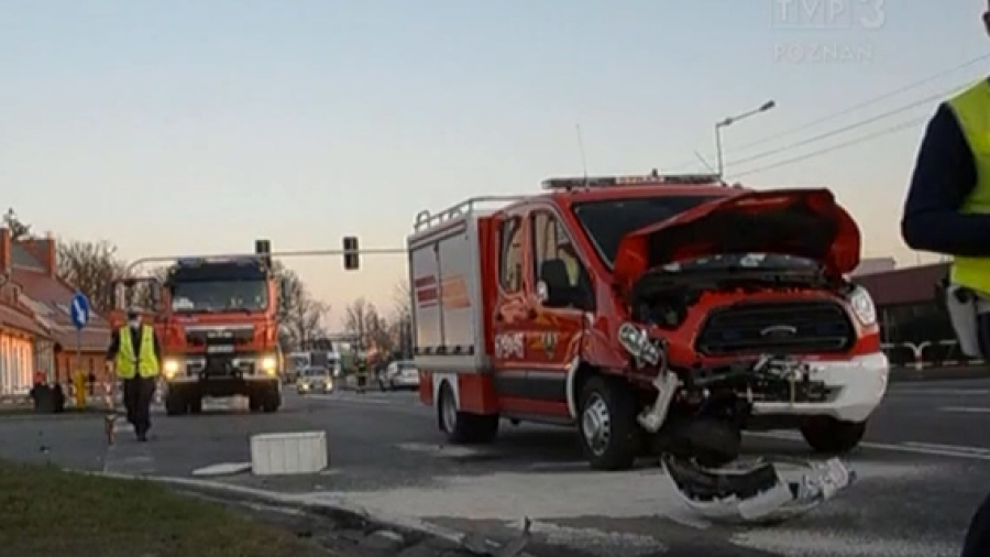 Pijany strażak rozbił wóz, Został zawieszony