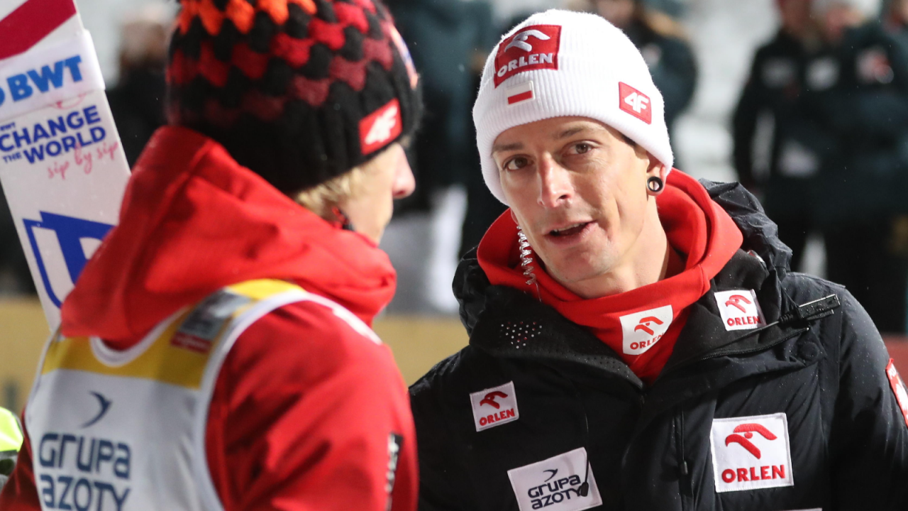 Dawid Kubacki i Thomas Thurnbichler. (fot. PAP)