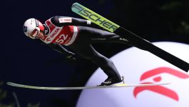 Trwa sezon Letniego Grand Prix 2025 w skokach narciarskich. Sprawdź terminarz (fot. PAP) Kiedy Letnie Grand Prix w skokach narciarskich? Sprawdź terminarz sezonu 2025