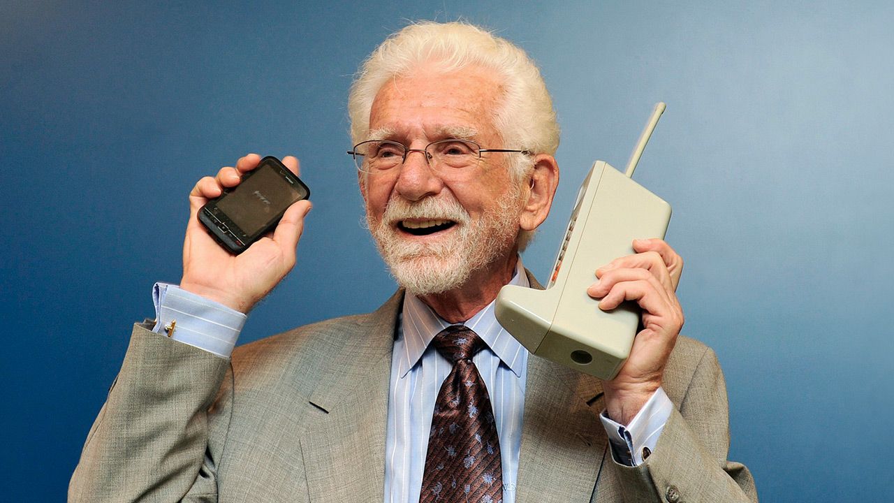 Martin Cooper (fot. Dusko Despotovic/Corbis via Getty Images) Martin Cooper (fot. Dusko Despotovic/Corbis via Getty Images)
