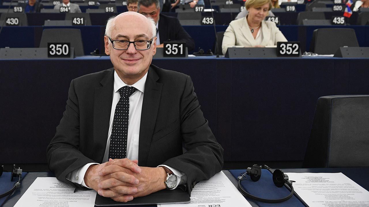 Członkostwo Fideszu w EPL zostało zawieszone wiosną 2019 roku (fot. PAP/Radek Pietruszka)