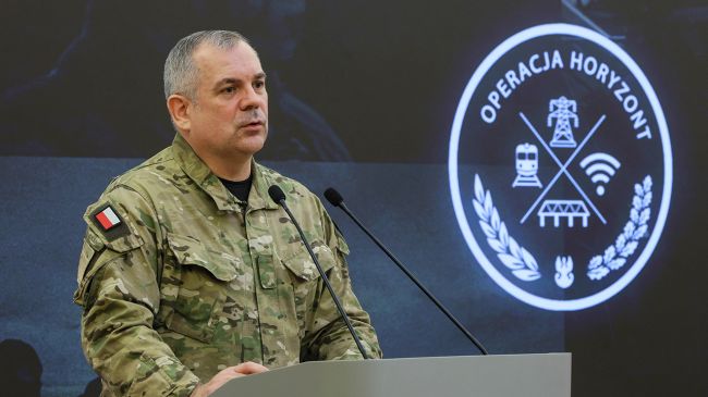 (fot. PAP/Paweł Supernak)