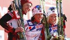 Norweżka Marit Bjoergen wróciła ze sportowej emerytury (fot. Getty)