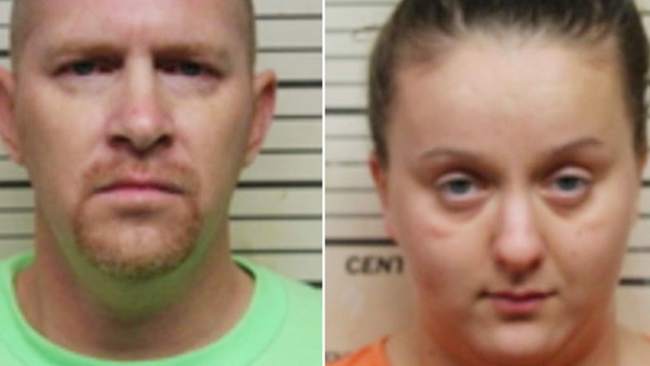 Sąsiedzi oskarżeni o zabójstwo dziecka (fot. Benton County Sheriff’s Office) Sąsiedzi oskarżeni o zabójstwo dziecka (fot. Benton County Sheriff’s Office)