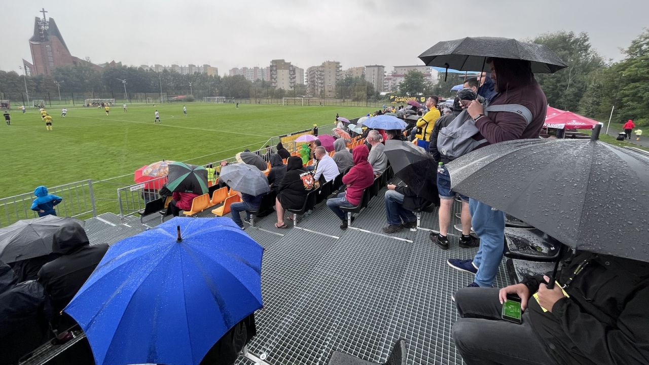Skauci na meczu III ligi Wieczysta Kraków - Unia Tarnów (fot. MM)