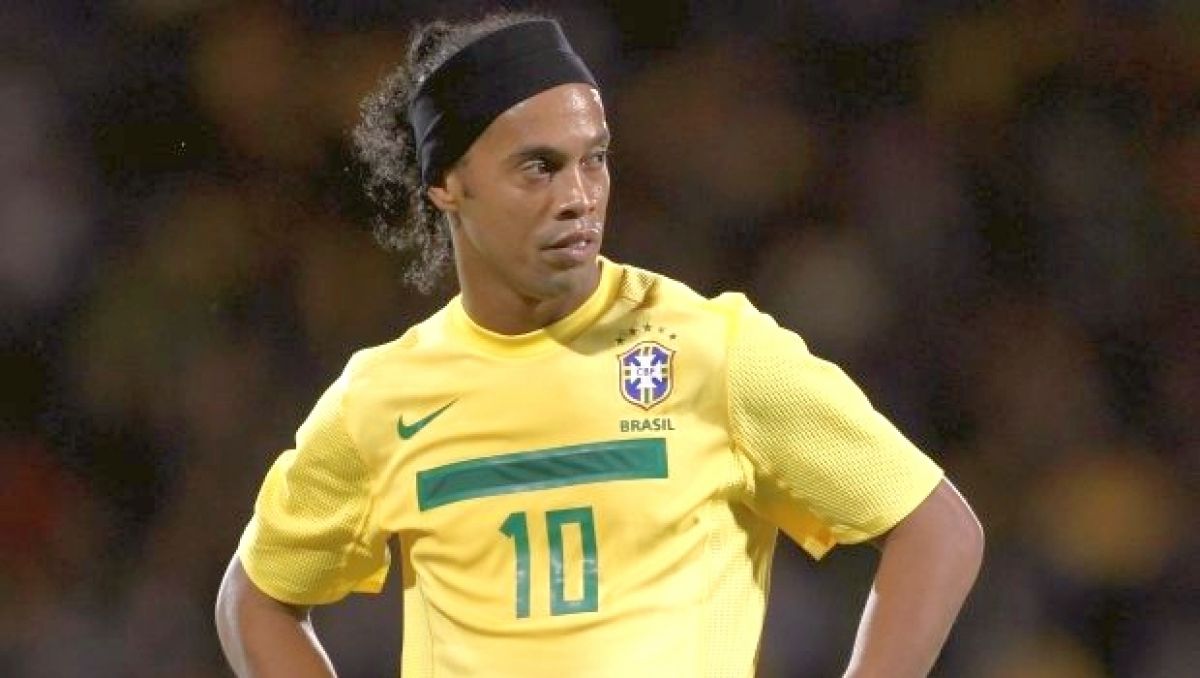 Ronaldinho będzie liderem Canarionhos w meczu z Anglią? (fot. Getty Images) Ronaldinho będzie liderem Canarionhos w meczu z Anglią? (fot. Getty Images)