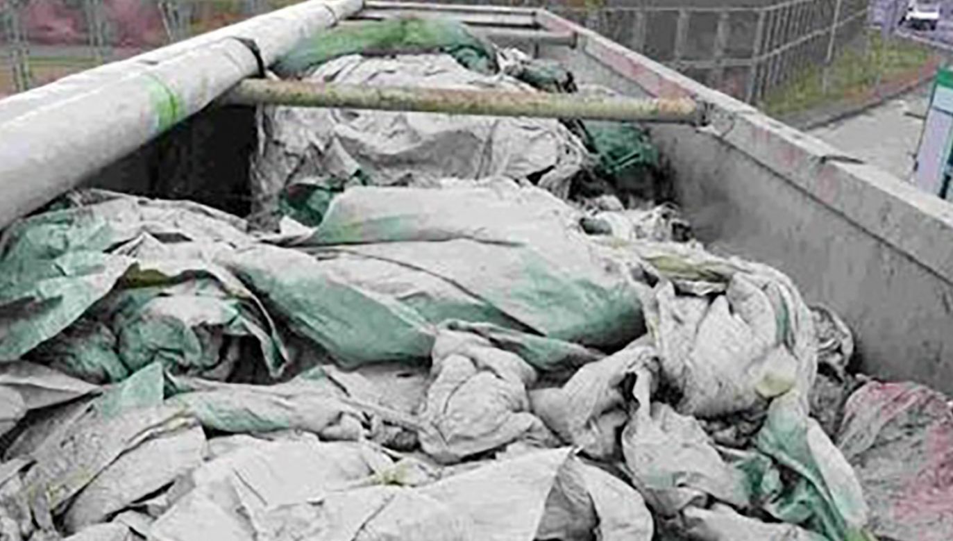 Funkcjonariusze KAS przechwycili 12 ton nielegalnych odpadów (fot. Lubuskie KAS)