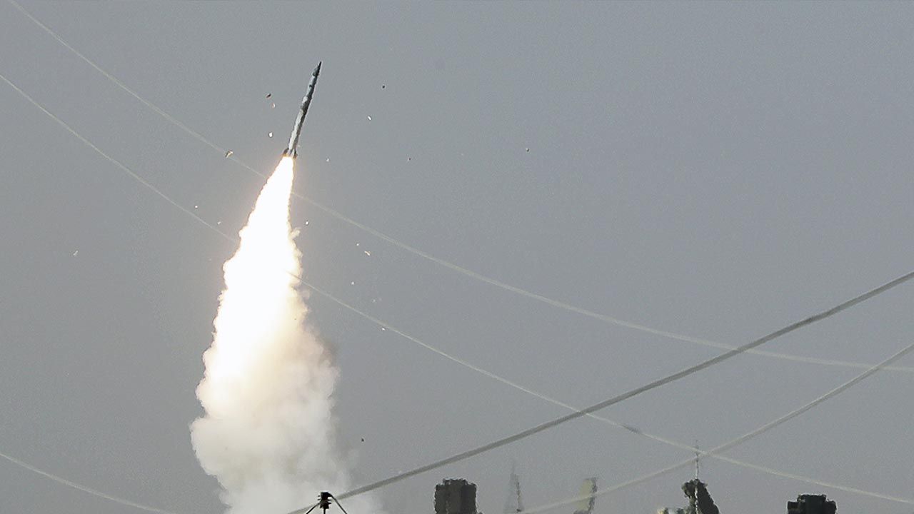 Jak strącić satelitę? Rosjanie chwalą się, że mają taką broń (fot. Mikhail Metzel\TASS via Getty Images, zdjęcie ilustracyjne)