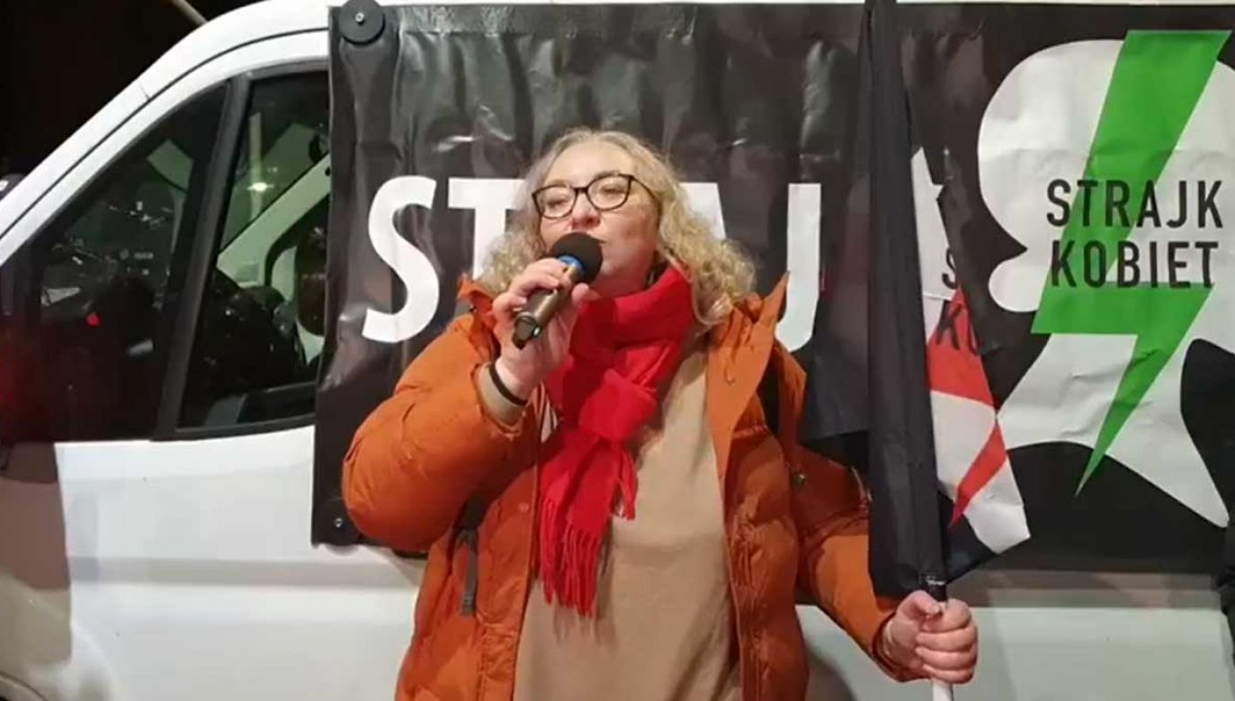 Marta Lempart znów protestowała przed domem Jarosława Kaczyńskiego (fot. FB/Telewizja Obywatelska)