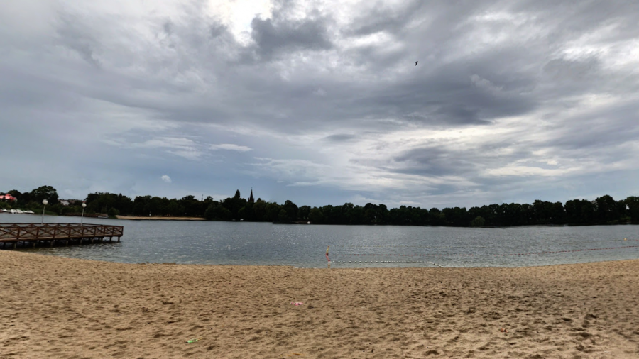 Ślesin, tragedia nad wodą, powiat koniński, nie żyje 19-latek (fot. sc/Google Street View)