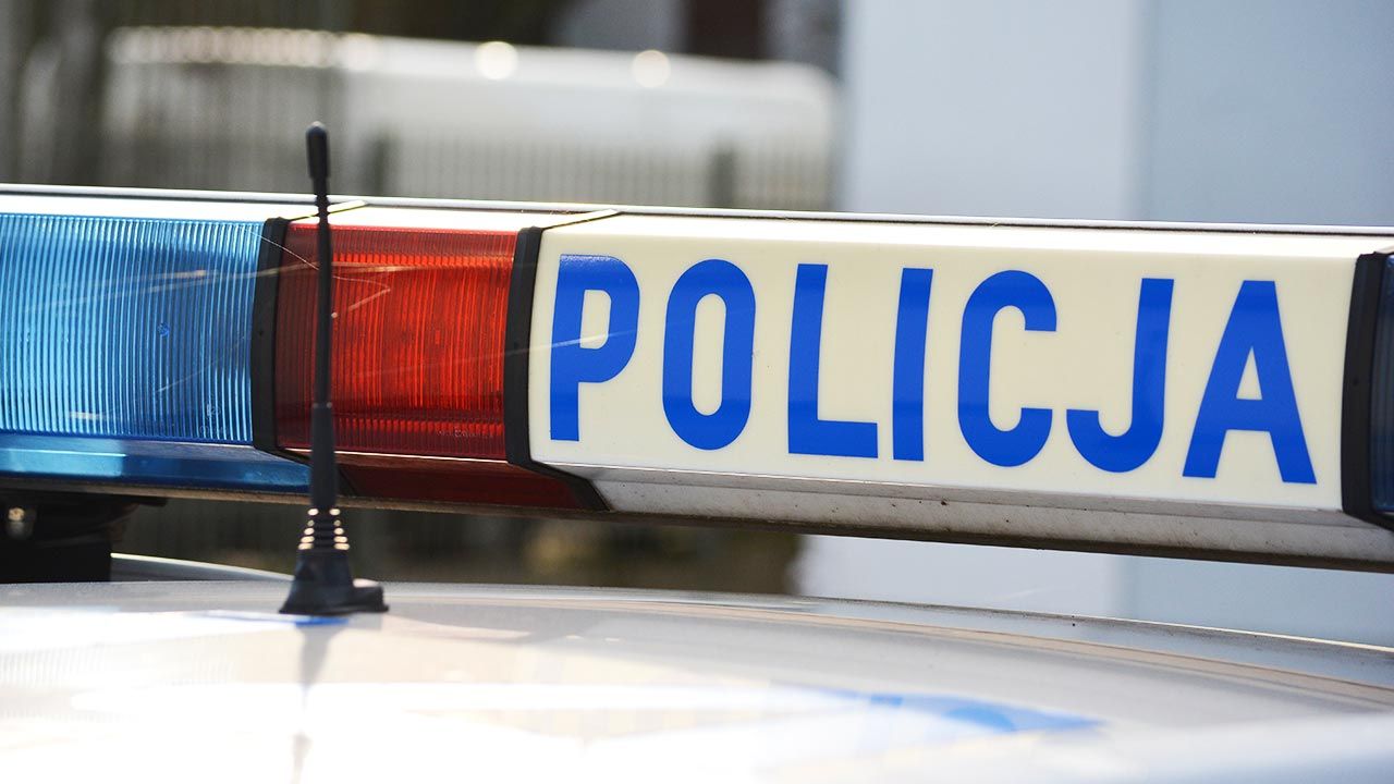 Policja zorganizowała objazdy (fot. Shutterstock/DarSzach) Policja zorganizowała objazdy (fot. Shutterstock/DarSzach)